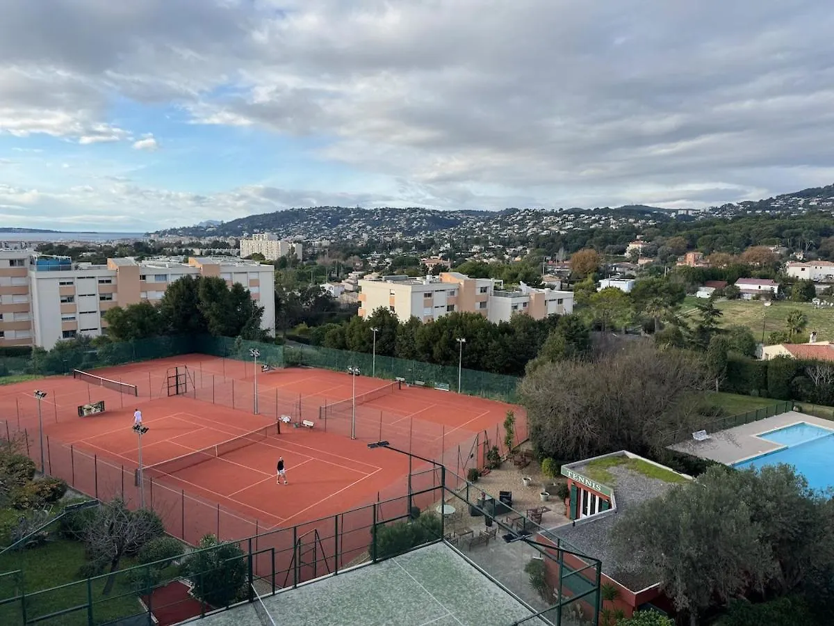 Apartment La Roseraie - Apt Standing 4 Prs - Piscine - Parking Antibes