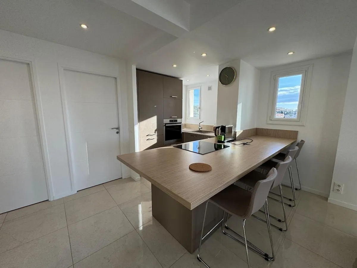 Apartment La Roseraie - Apt Standing 4 Prs - Piscine - Parking Antibes