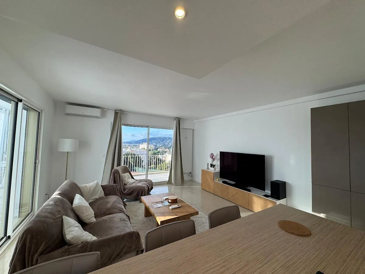 Apartment La Roseraie - Apt Standing 4 Prs - Piscine - Parking Antibes